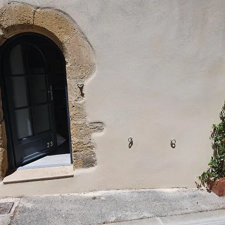 L'Exquishette De Lourmarin, Un Nid Sur Les Toits. Villa Exterior photo