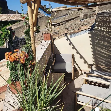 L'Exquishette De Lourmarin, Un Nid Sur Les Toits. Villa Exterior photo