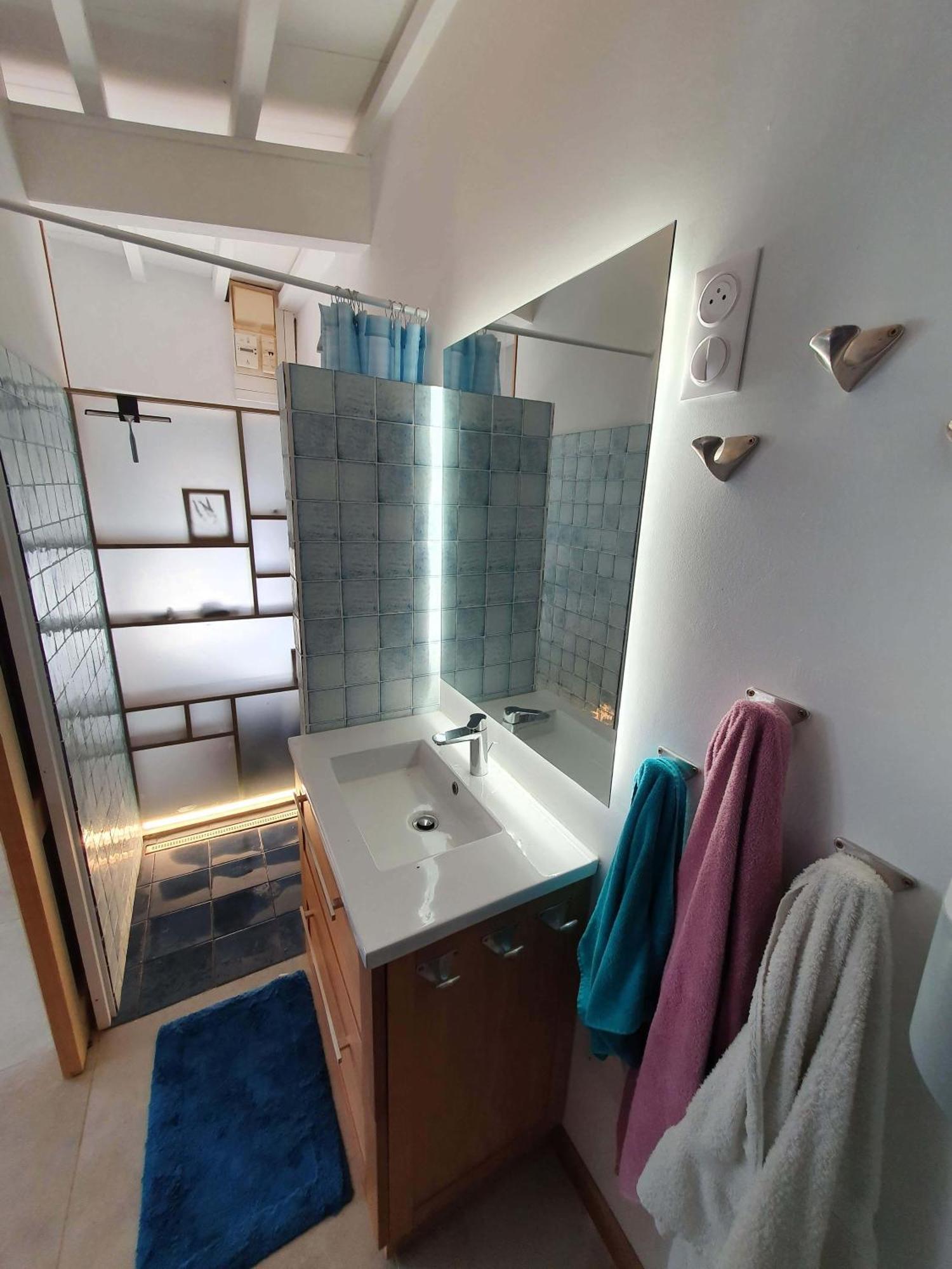 Holiday home L'exquishette De Lourmarin, Un Nid Sur Les Toits.